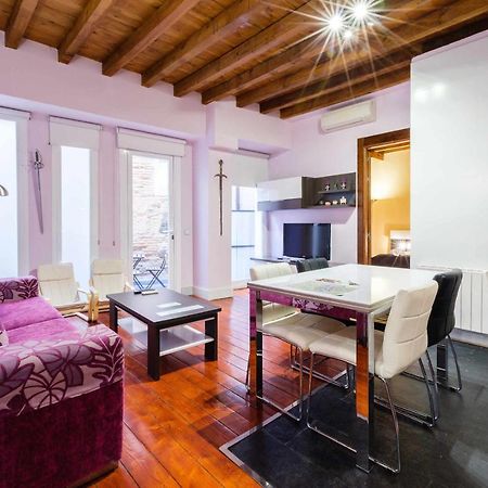 Apartamento Con Patio Junto A La Catedral By Toledo Ap Bagian luar foto
