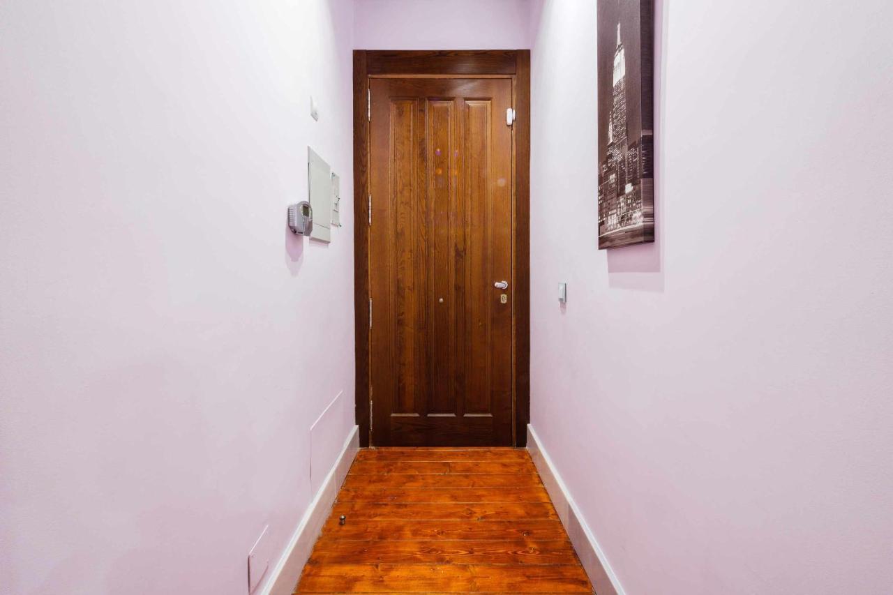 Apartamento Con Patio Junto A La Catedral By Toledo Ap Bagian luar foto